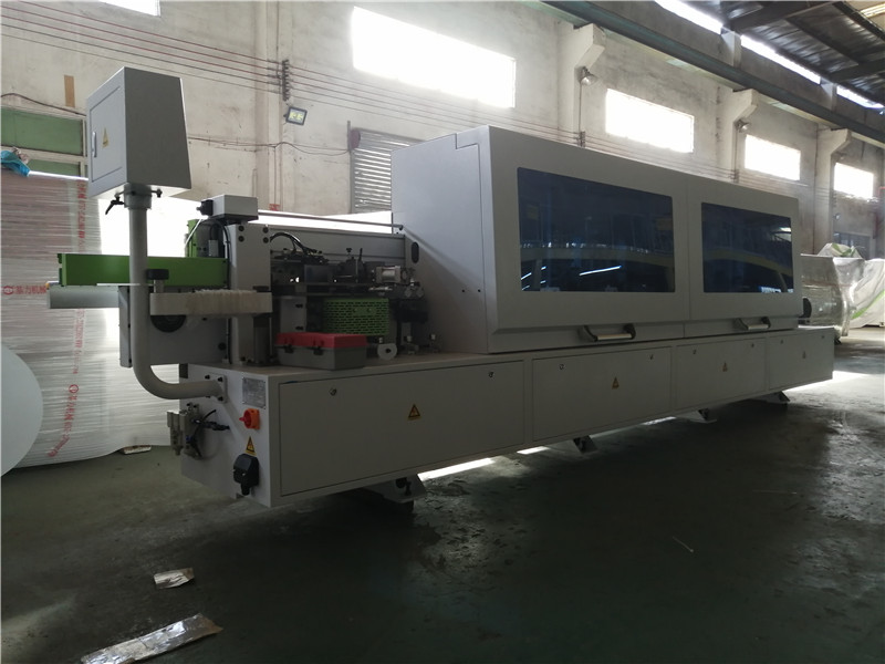 廣州 380A-C (3) /upload/2020-12-18/c3feebc449ba2bb6d91ba901b25be62e.jpg