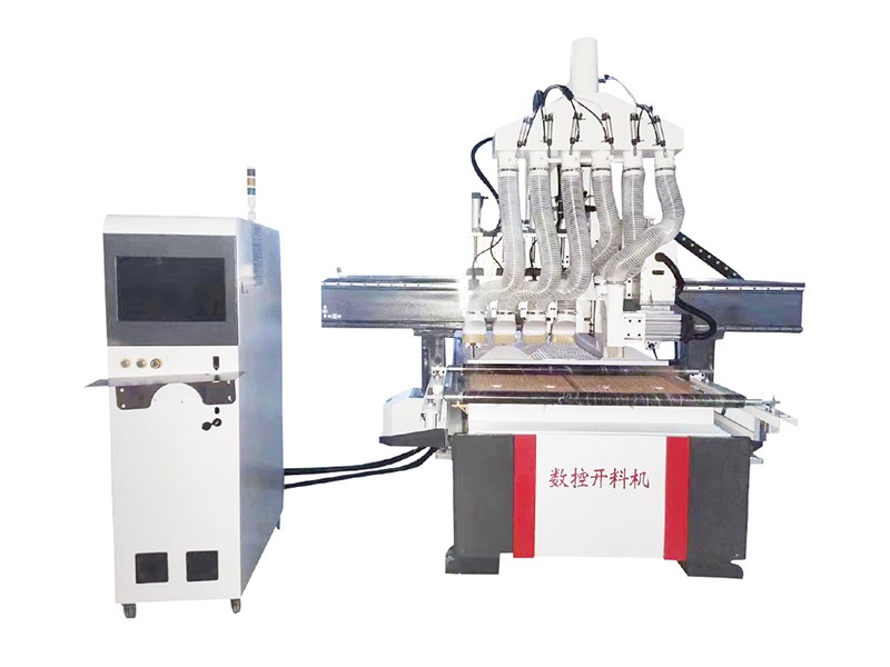 LD-1328四工序加鋸片開料機 LD-1328四工序加鋸片開料機