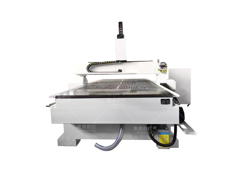 04 /upload/2024-11-06/9858c5edd456646ccb50870b5e581dd1.jpg